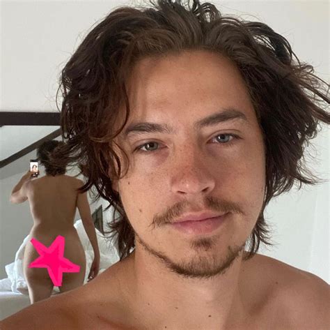 cole sprouse nude|Cole Sprouse Goes Nude, Seemingly Photoshops Butt in NSFW。